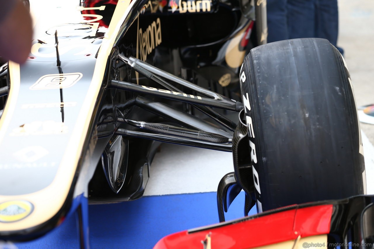 GP INDIA, 24.10.2013- Lotus F1 E21 tech details 