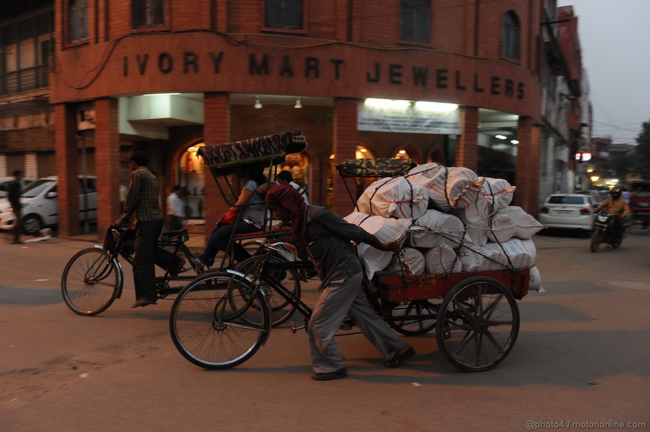 GP INDIA, 23.10.2013- Atmosphere