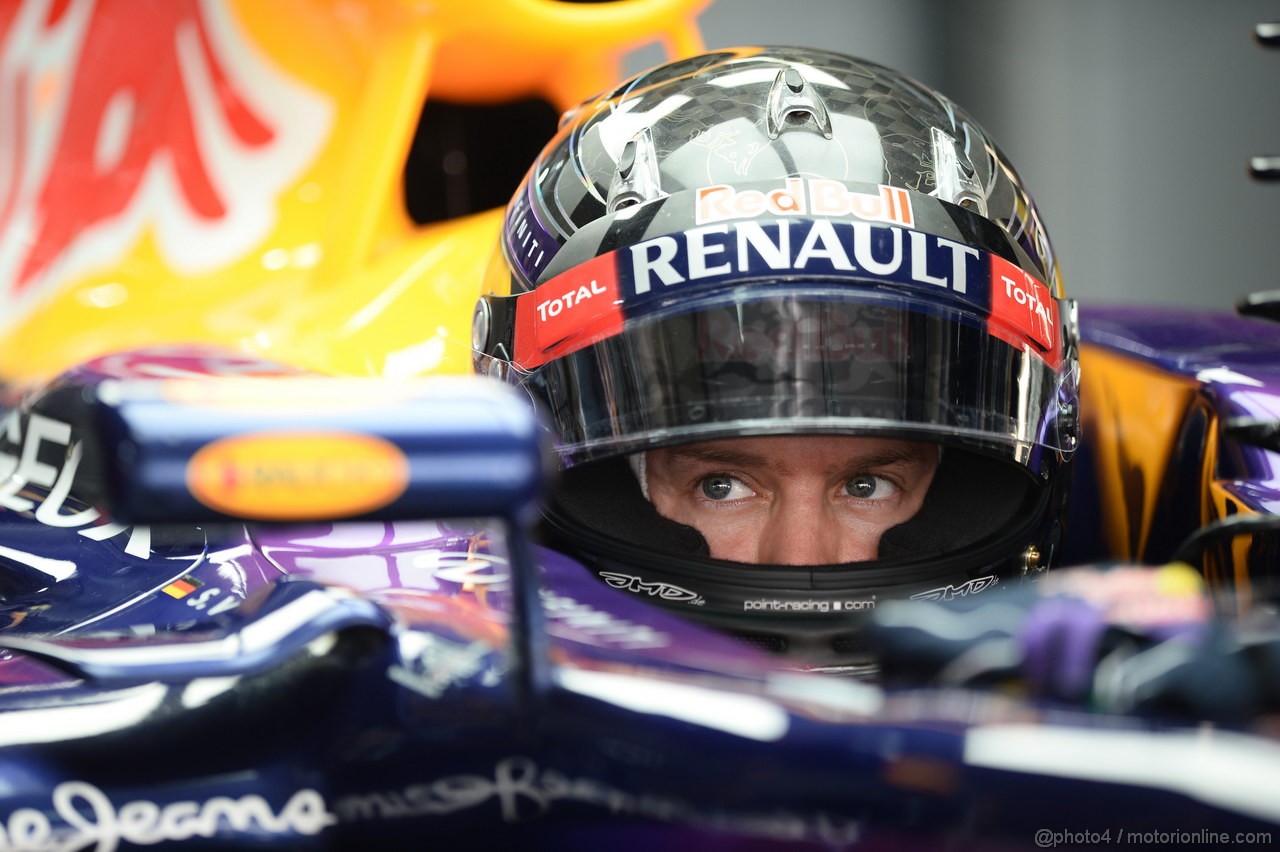 GP INDIA, 26.10.2013- Free practice 3: Sebastian Vettel (GER) Red Bull Racing RB9 