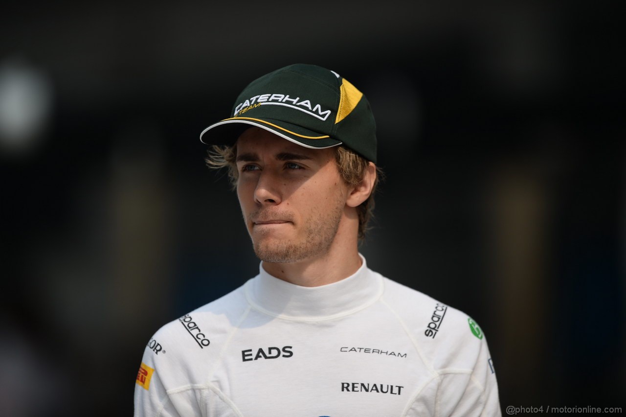 GP INDIA, 26.10.2013- Free practice 3: Charles Pic (FRA) Caterham F1 Team CT03 