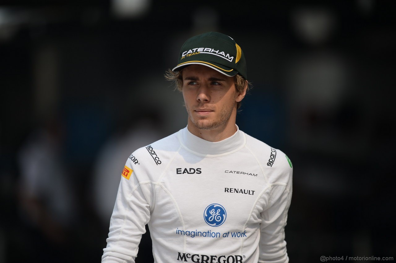 GP INDIA, 26.10.2013- Free practice 3: Charles Pic (FRA) Caterham F1 Team CT03 