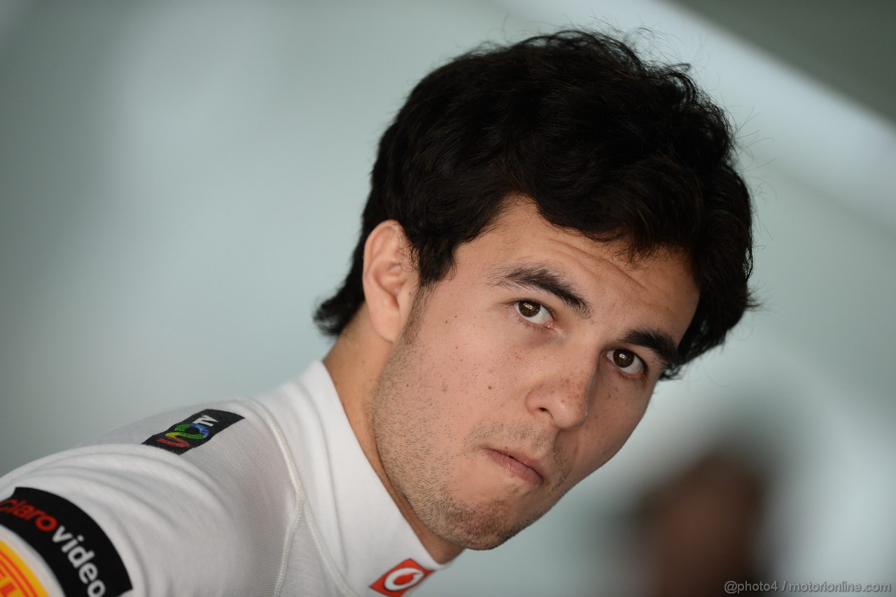 GP INDIA, 26.10.2013- Free practice 3: Sergio Perez (MEX) McLaren MP4-28 