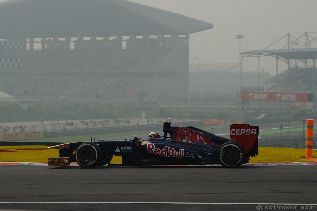GP INDIA, 26.10.2013- Free practice 3: Jean-Eric Vergne (FRA) Scuderia Toro Rosso STR8 
