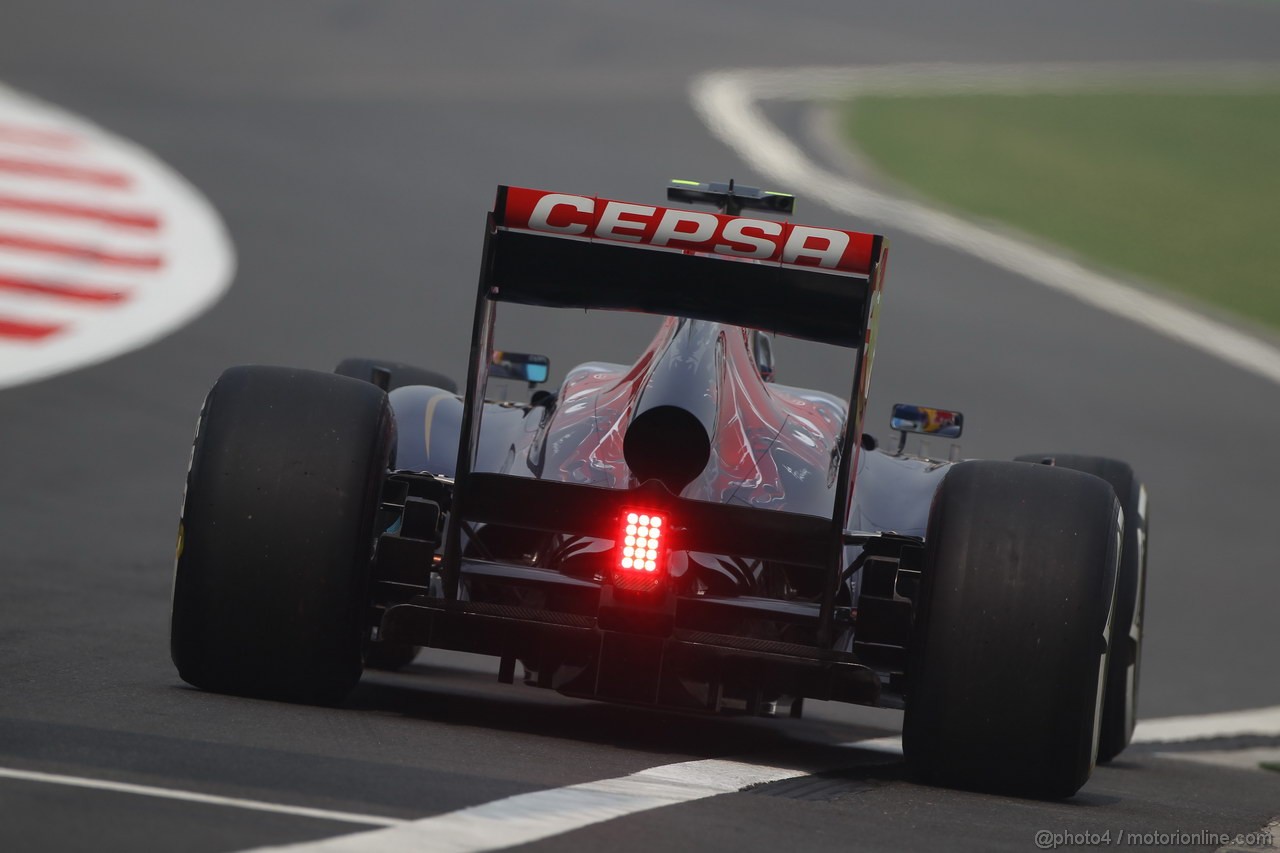 GP INDIA, 26.10.2013- Free practice 3: Daniel Ricciardo (AUS) Scuderia Toro Rosso STR8 