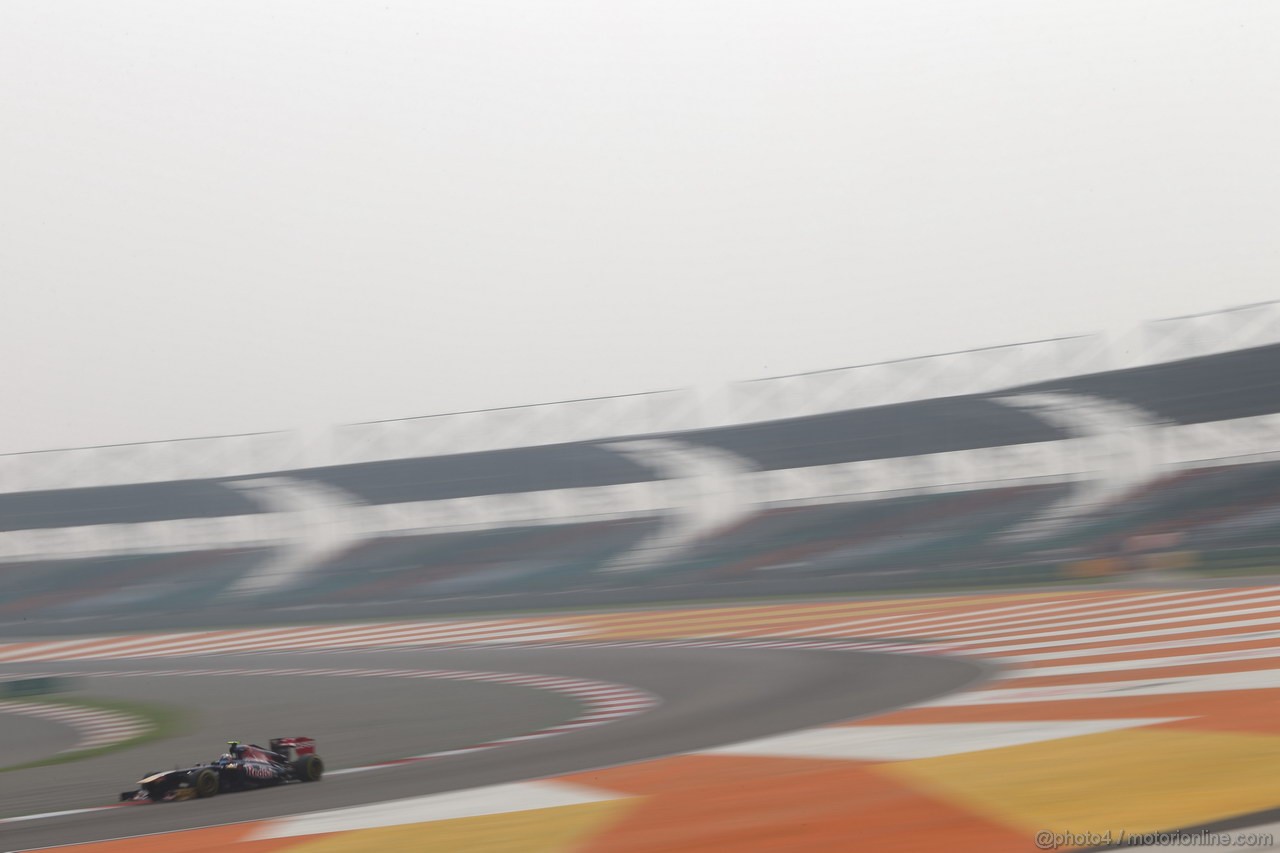GP INDIA, 26.10.2013- Free practice 3: Daniel Ricciardo (AUS) Scuderia Toro Rosso STR8 