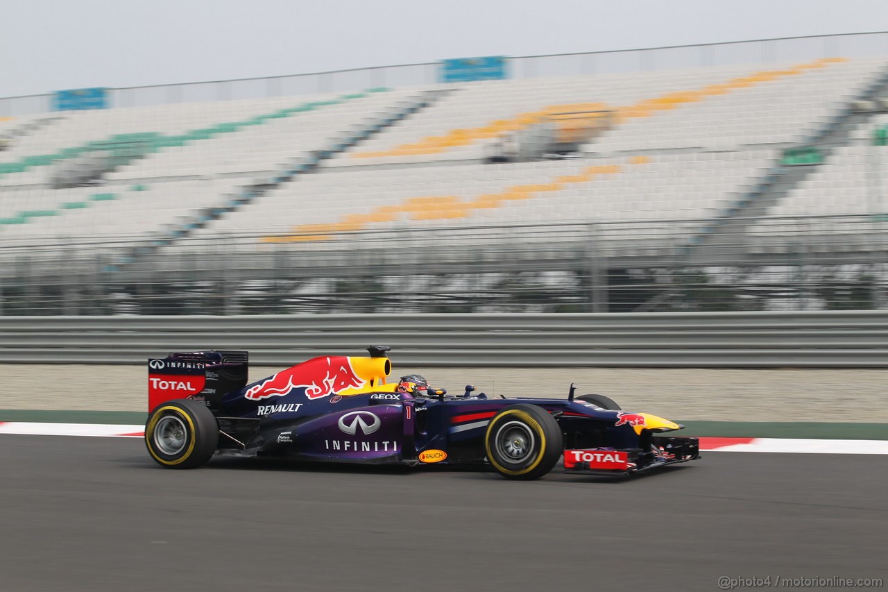 GP INDIA, 26.10.2013- Free practice 3: Sebastian Vettel (GER) Red Bull Racing RB9 