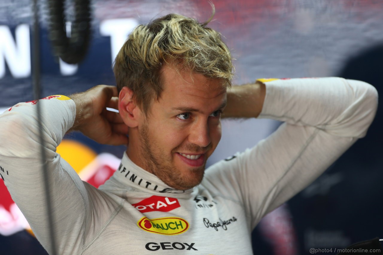 GP INDIA, 26.10.2013- Free practice 3: Sebastian Vettel (GER) Red Bull Racing RB9 