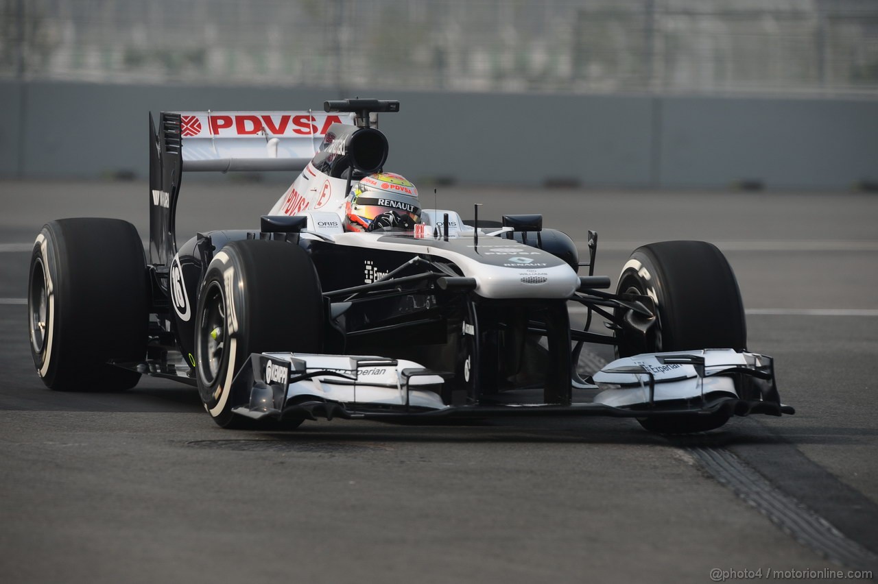 GP INDIA, 25.10.2013- Prove Libere 1: Pastor Maldonado (VEN) Williams F1 Team FW35 