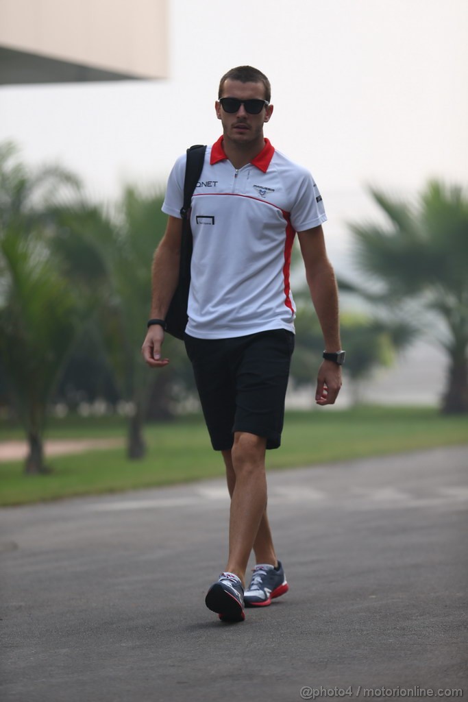 GP INDIA, 25.10.2013- Jules Bianchi (FRA) Marussia F1 Team MR02 