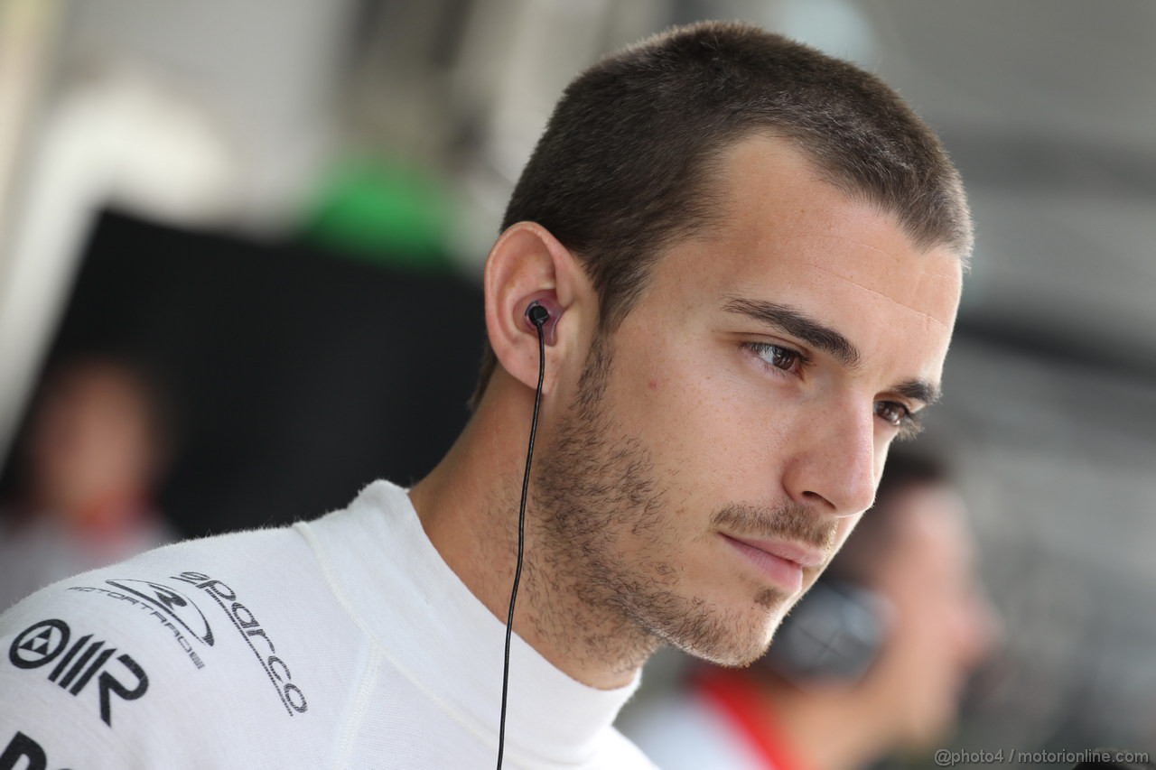 GP INDIA, 25.10.2013- Prove Libere 1: Jules Bianchi (FRA) Marussia F1 Team MR02 