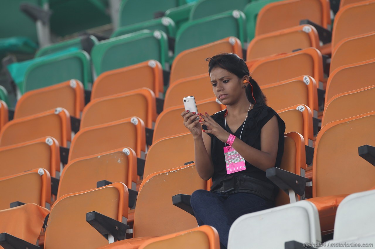 GP INDIA, 25.10.2013- Atmosphere