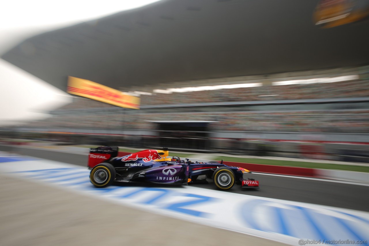 GP INDIA, 25.10.2013- Prove Libere 2: Sebastian Vettel (GER) Red Bull Racing RB9 