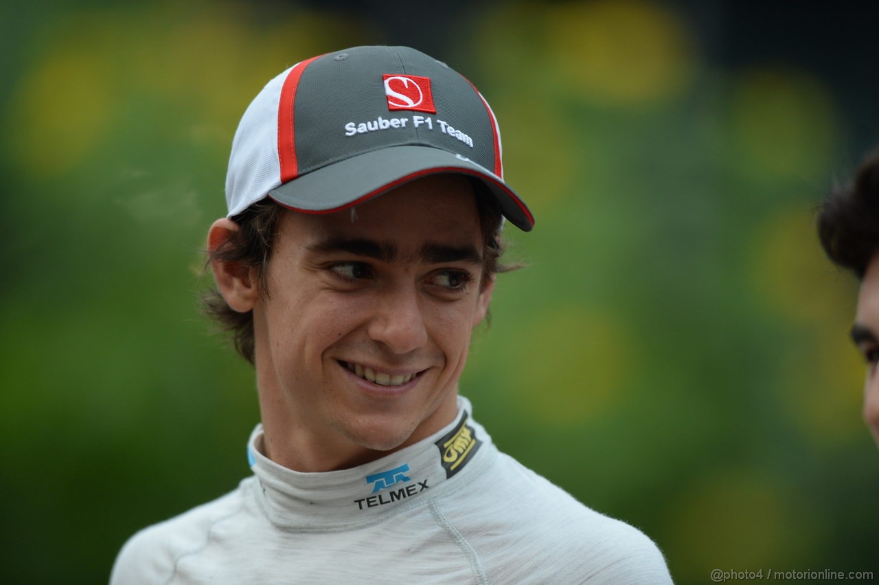 GP INDIA, 25.10.2013- Esteban Gutierrez (MEX), Sauber F1 Team C32 