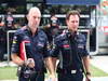 GP INDIA, 25.10.2013- Free Practice 2: Adrian Newey (GBR), Red Bull Racing , Technical Operations Director e Christian Horner (GBR), Red Bull Racing, Sporting Director 