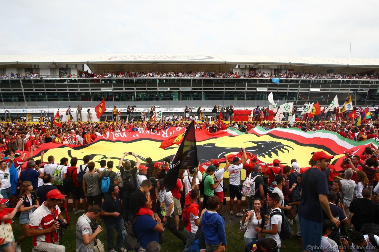 GP ITALIA, 08.09.2013- Fans on the track