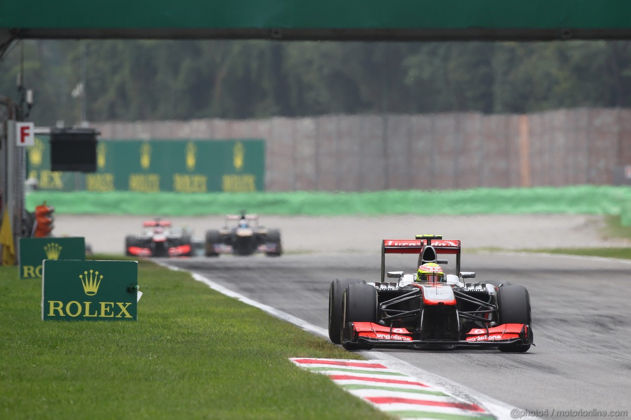 GP ITALIA, 08.09.2013- Gara, Sergio Perez (MEX) McLaren MP4-28