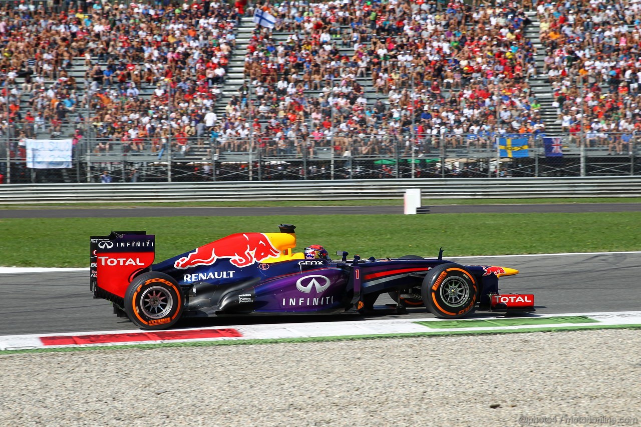 GP ITALIA, 07.09.2013- Free practice 3, Sebastian Vettel (GER) Red Bull Racing RB9