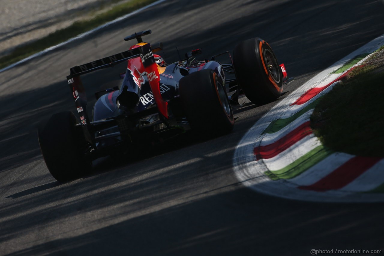 GP ITALIA, 06.09.2013- Free practice 2, Sebastian Vettel (GER) Red Bull Racing RB9