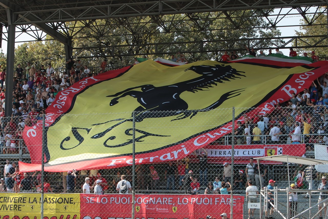 GP ITALIA, 06.09.2013- Free practice 2, Ferrari Fans