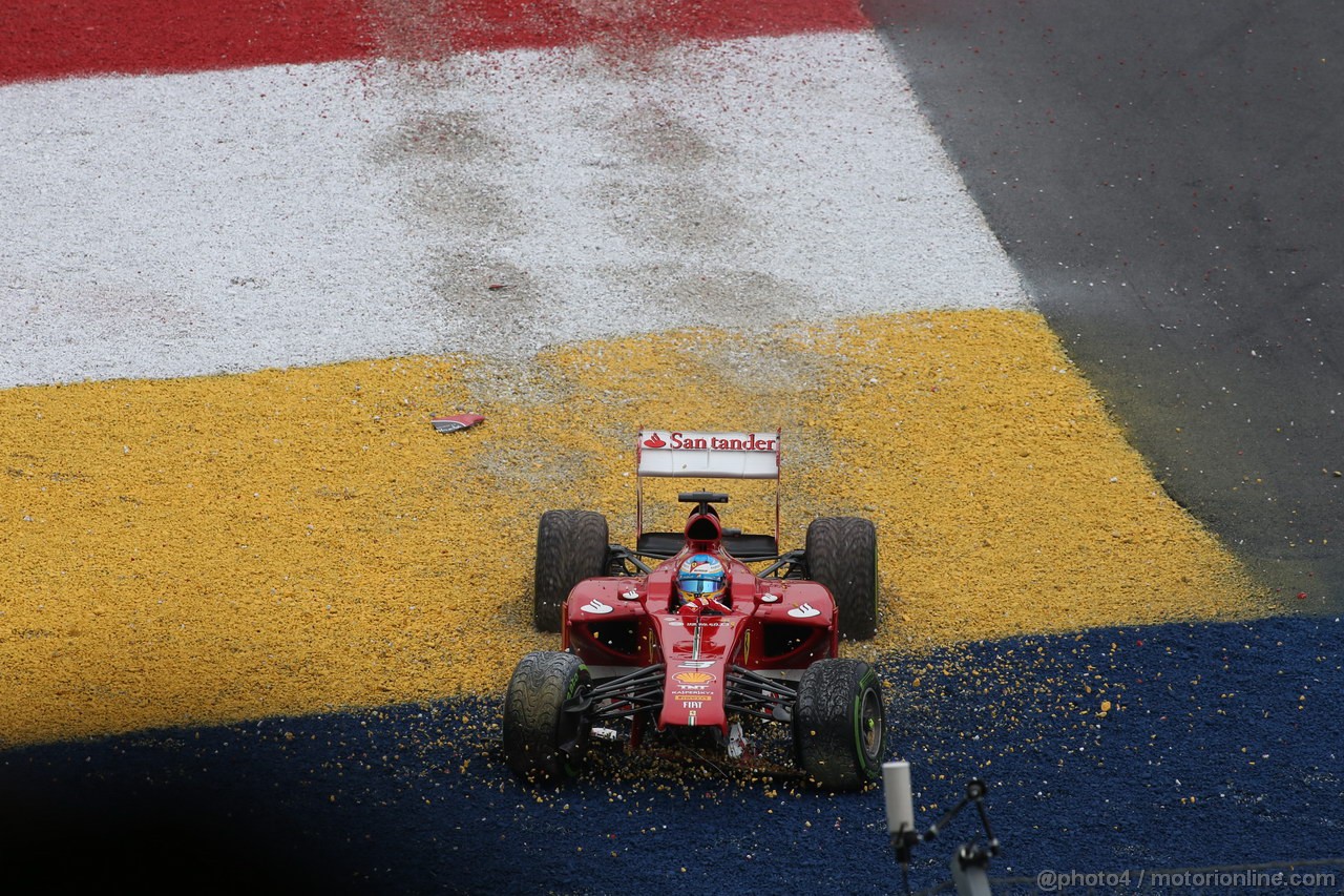 GP MALESIA, 24.03.2013- Gara, Fernando Alonso (ESP) Ferrari F138 without Frontal Wing