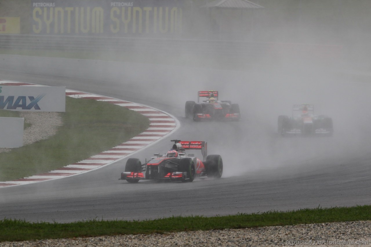 GP MALESIA, 24.03.2013- Gara, Jenson Button (GBR) McLaren Mercedes MP4-28