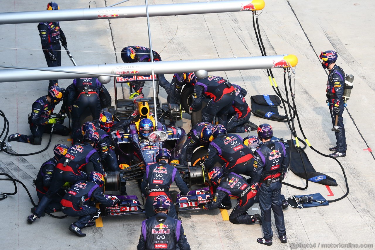 GP MALESIA, 24.03.2013- Gara, Sebastian Vettel (GER) Red Bull Racing RB9 