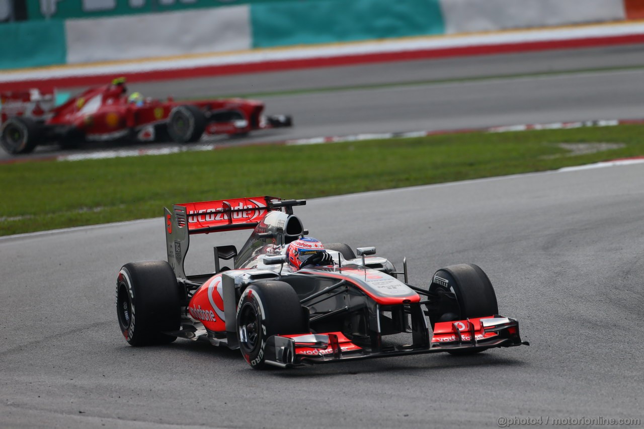 GP MALESIA, 24.03.2013- Gara, Jenson Button (GBR) McLaren Mercedes MP4-28 