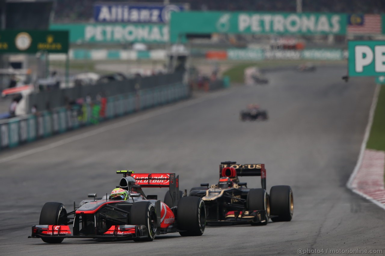 GP MALESIA, 24.03.2013- Gara, Sergio Perez (MEX) McLaren MP4-28 