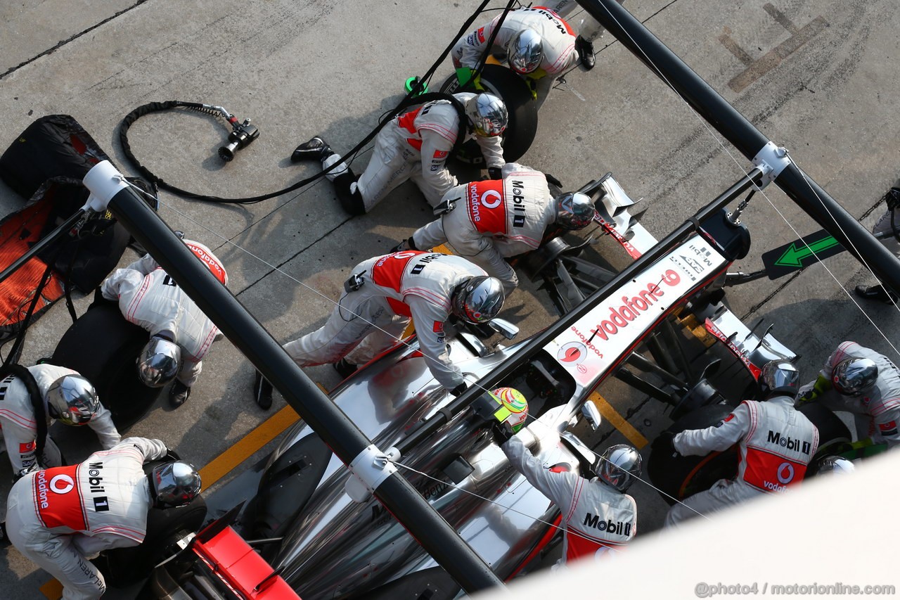 GP MALESIA, 24.03.2013- Gara, Sergio Perez (MEX) McLaren MP4-28 