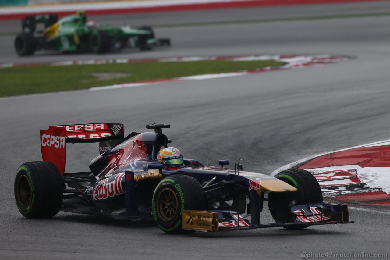 GP MALESIA, 24.03.2013- Gara, Jean-Eric Vergne (FRA) Scuderia Toro Rosso STR8