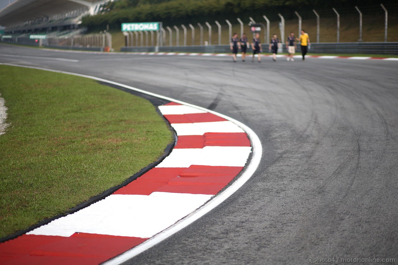 GP MALESIA, 21.03.2013- Atmosphere of Sepang Circuit