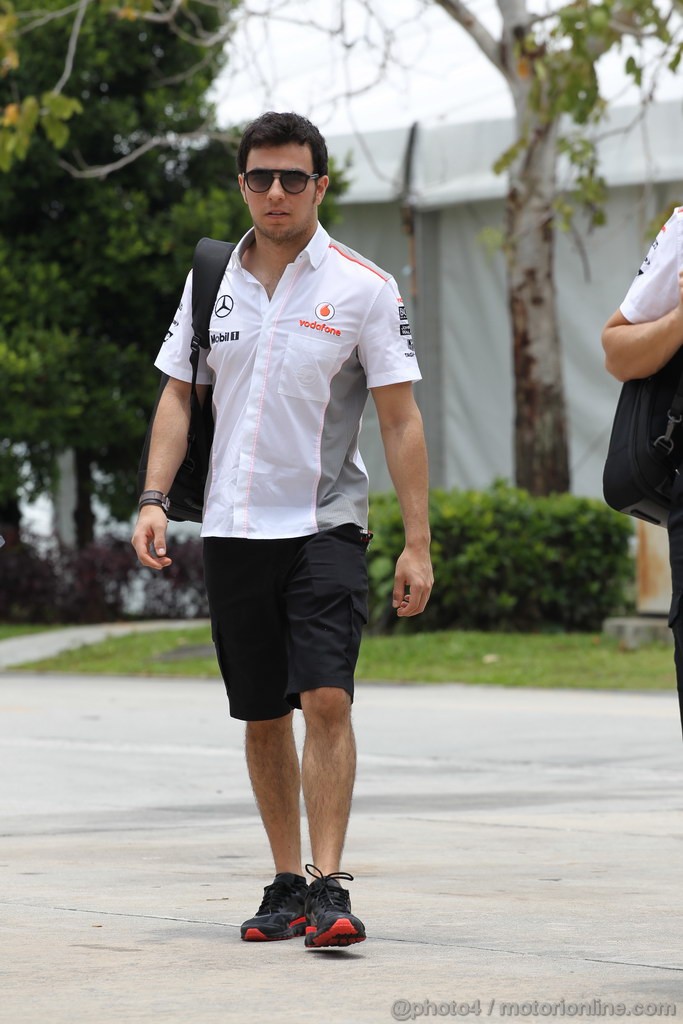 GP MALESIA, 21.03.2013- Sergio Perez (MEX) McLaren MP4-28