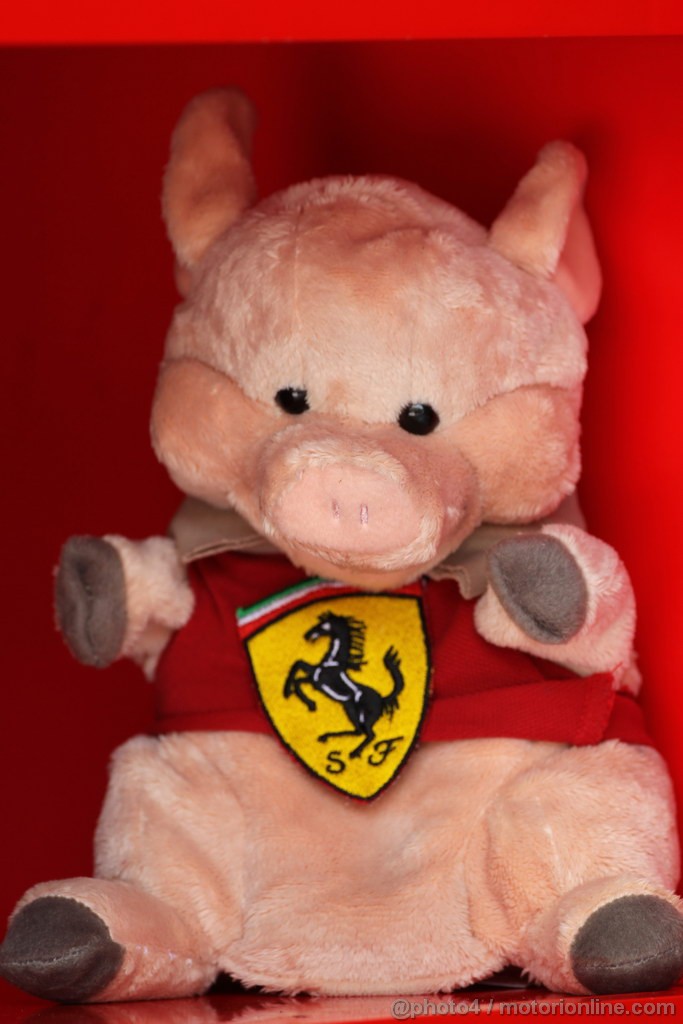 GP MALESIA, 23.03.2013 - New Fernando Alonso (ESP) Ferrari F138 mascot