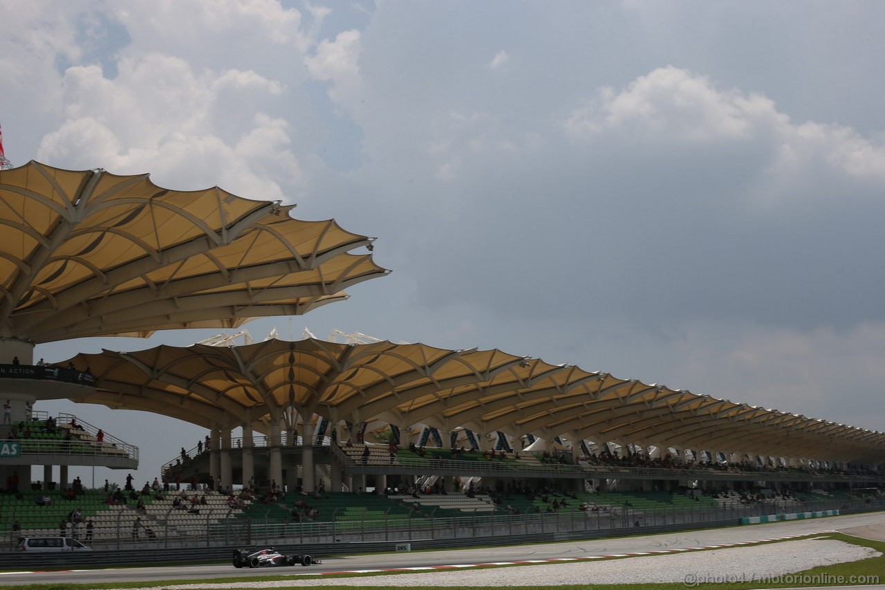 GP MALESIA, 23.03.2013 - Free practice 3, Esteban Gutierrez (MEX), Sauber F1 Team C32