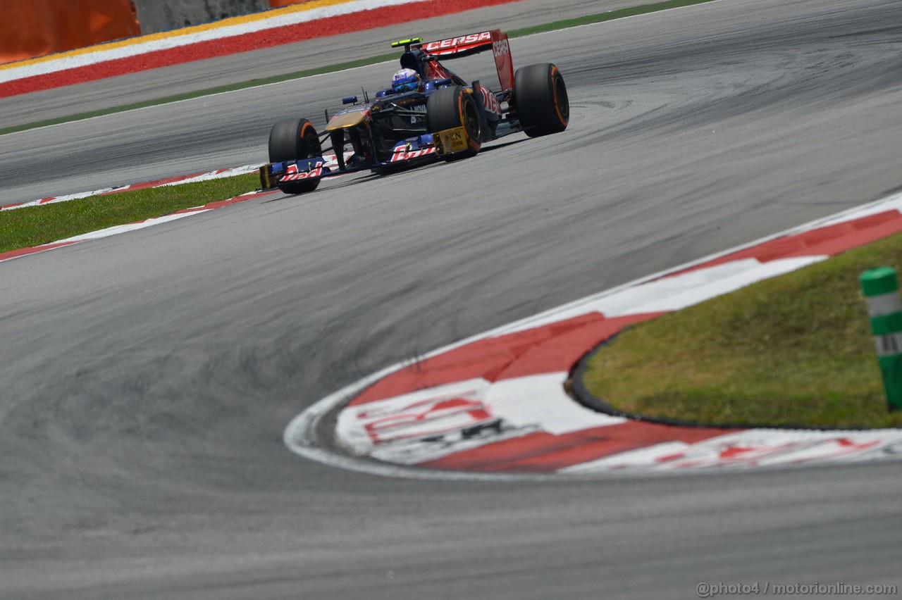 GP MALESIA, 23.03.2013, Free practice 3, Daniel Ricciardo (AUS) Scuderia Toro Rosso STR8 