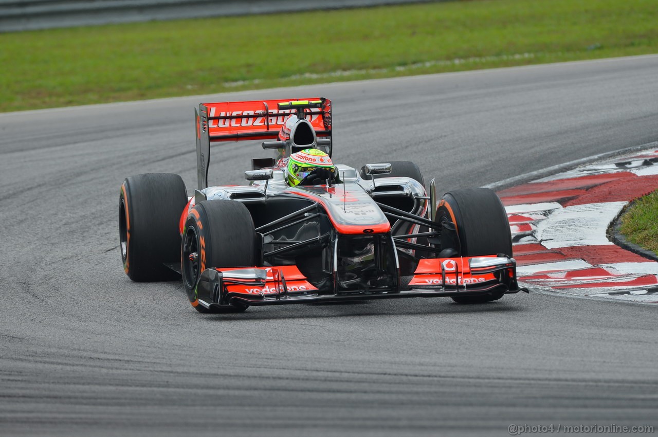 GP MALESIA, 23.03.2013, Free practice 3, Sergio Perez (MEX) McLaren MP4-28 