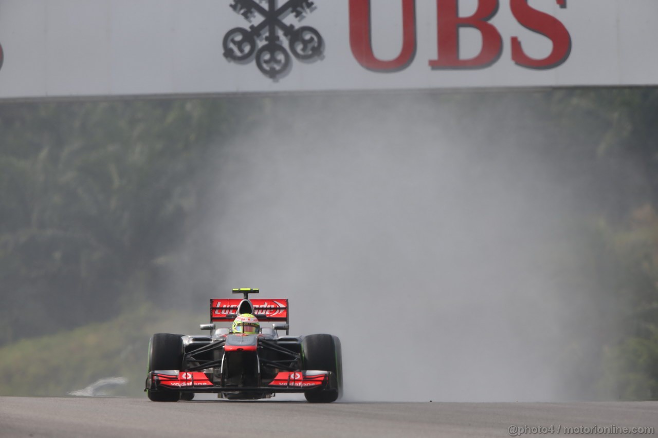 GP MALESIA, 23.03.2013- Qualifiche, Sergio Perez (MEX) McLaren MP4-28 