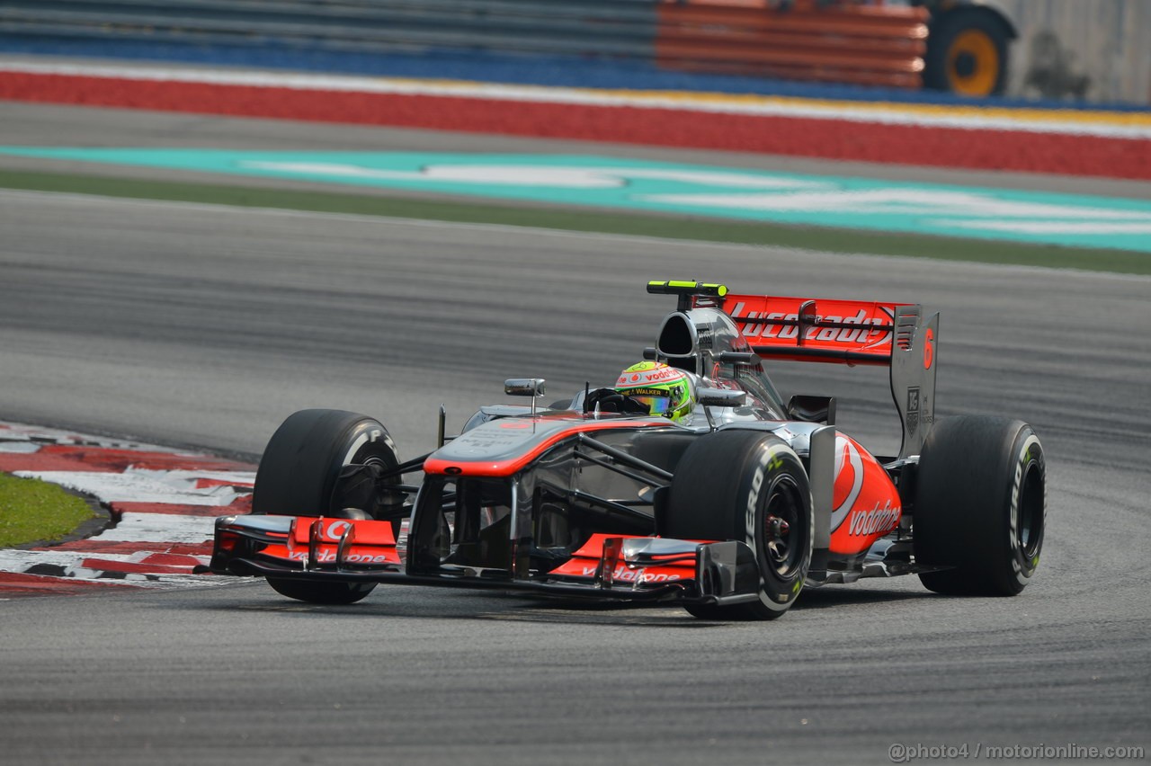 GP MALESIA, 23.03.2013- Qualifiche, Sergio Perez (MEX) McLaren MP4-28 