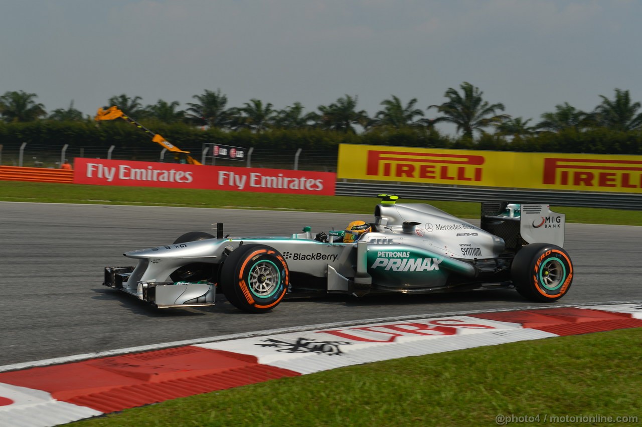 GP MALESIA, 23.03.2013- Qualifiche, Lewis Hamilton (GBR) Mercedes AMG F1 W04 