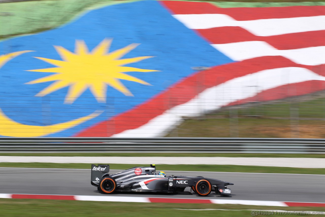 GP MALESIA, 22.03.2013- Prove Libere 1, Esteban Gutierrez (MEX), Sauber F1 Team C32