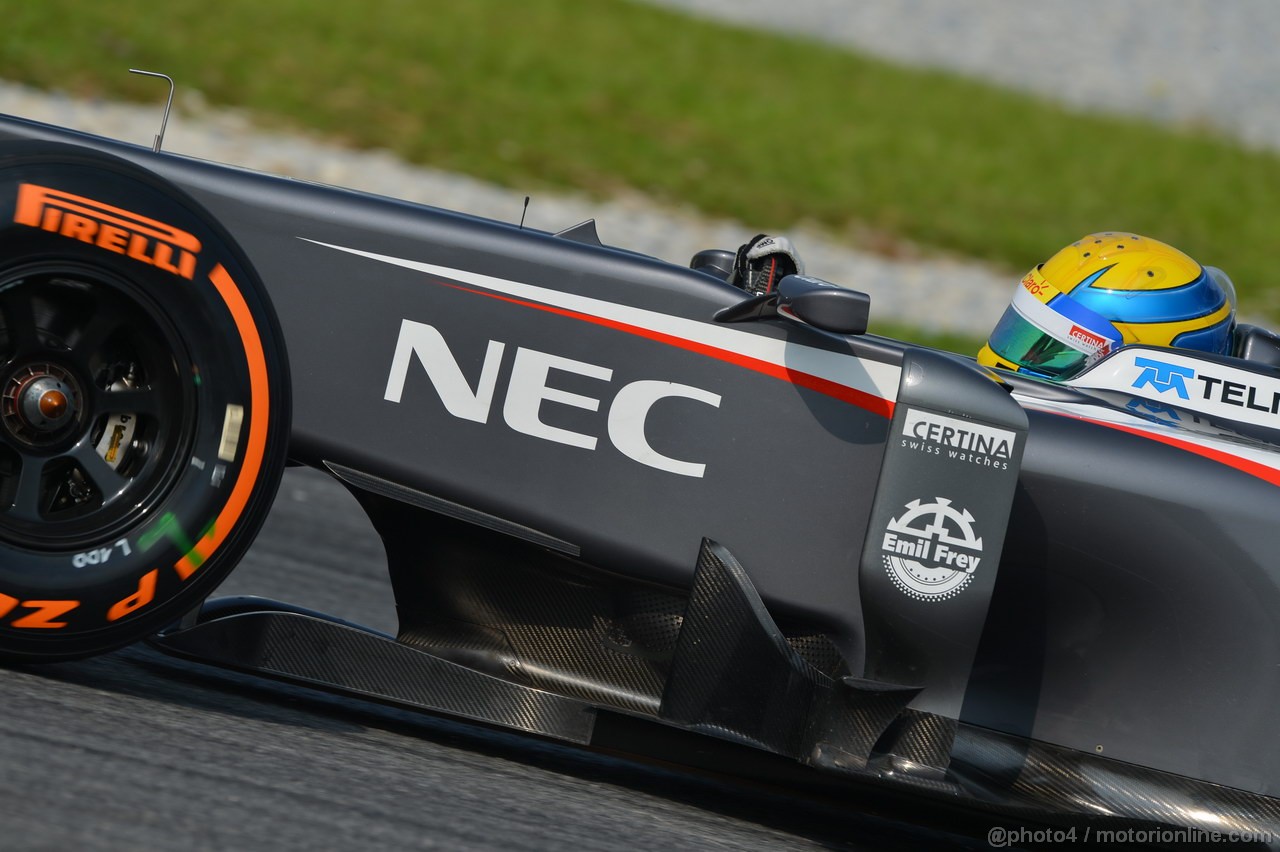 GP MALESIA, 22.03.2013- Prove Libere 1, Esteban Gutierrez (MEX), Sauber F1 Team C32