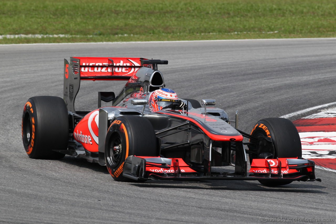 GP MALESIA, 22.03.2013- Prove Libere 1, Jenson Button (GBR) McLaren Mercedes MP4-28