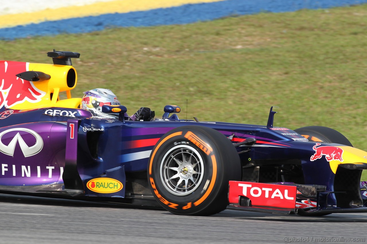 GP MALESIA, 22.03.2013- Prove Libere 1, Sebastian Vettel (GER) Red Bull Racing RB9