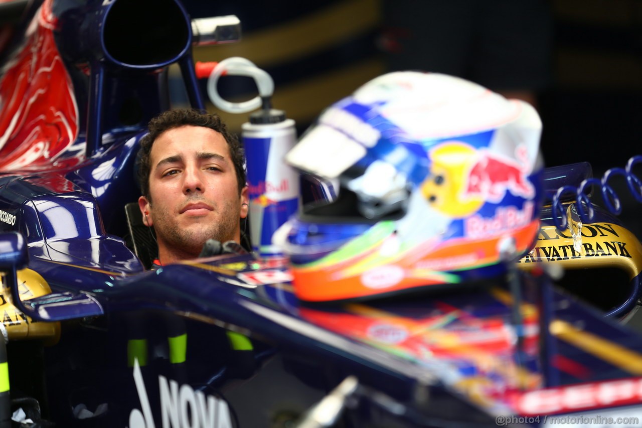 GP MALESIA, 22.03.2013 - Prove Libere 2, Daniel Ricciardo (AUS) Scuderia Toro Rosso STR8