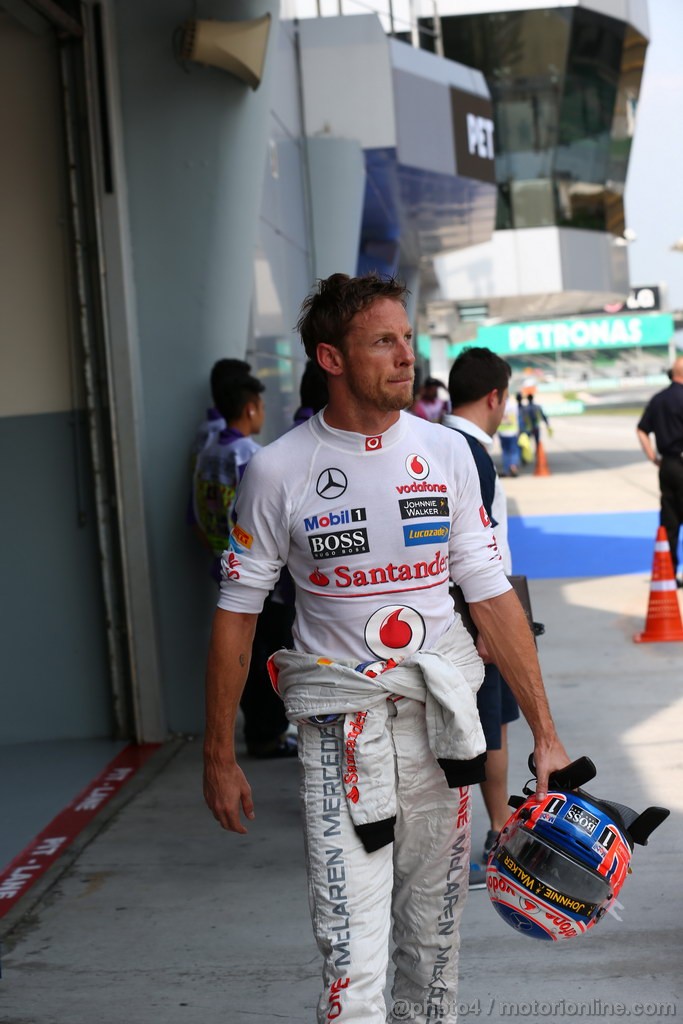 GP MALESIA, 22.03.2013 - Prove Libere 2, Jenson Button (GBR) McLaren Mercedes MP4-28