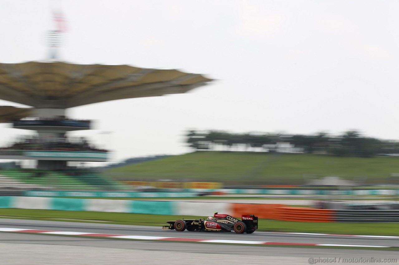 GP MALESIA, 22.03.2013 - Prove Libere 2, Romain Grosjean (FRA) Lotus F1 Team E213