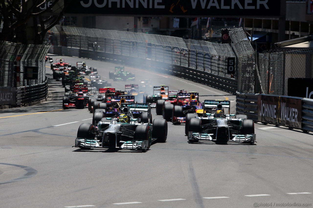 GP MONACO, 26.05.2013- Gara, Start of the race 