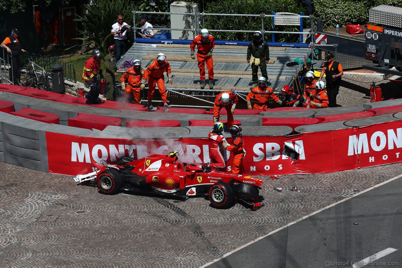 GP MONACO, 26.05.2013- Gara, Crash, Felipe Massa (BRA) Ferrari F138