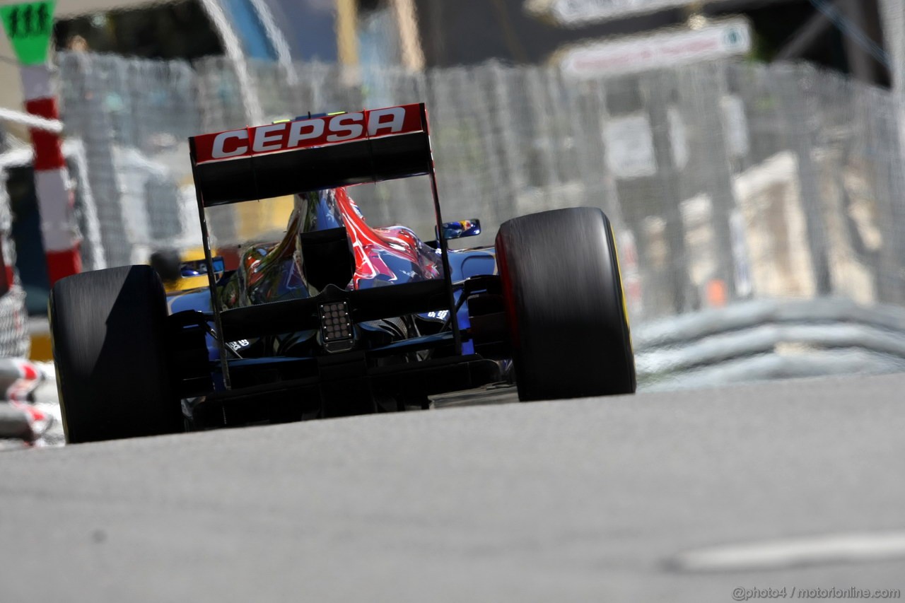 GP MONACO, 23.05.2013- Prove Libere 1, Daniel Ricciardo (AUS) Scuderia Toro Rosso STR8 