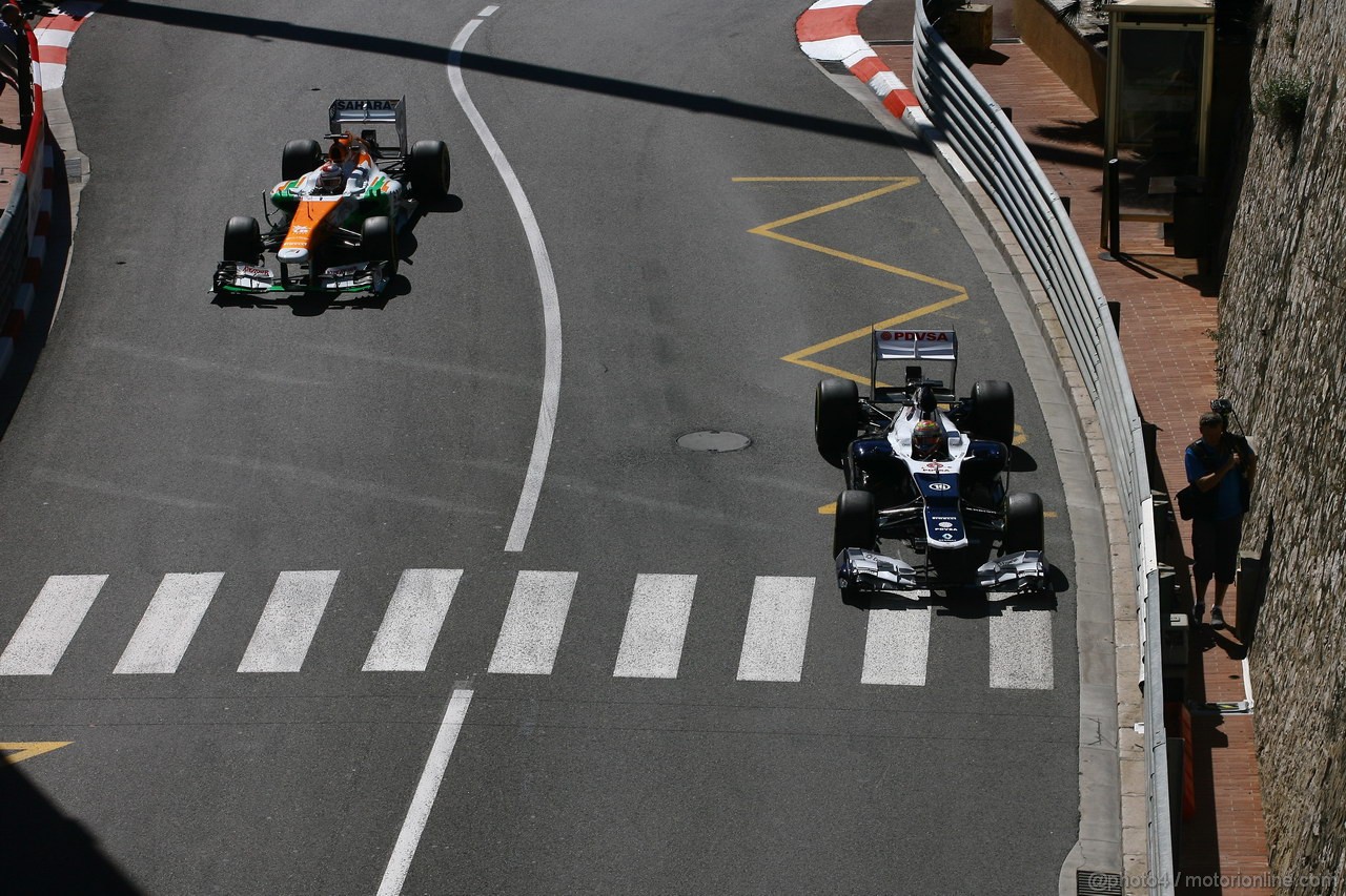 GP MONACO, 23.05.2013- Prove Libere 1, Paul di Resta (GBR) Sahara Force India F1 Team VJM06 e Pastor Maldonado (VEN) Williams F1 Team FW35 